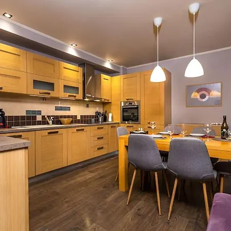 Apartmán Dufti In Center & Old Town / Kapana