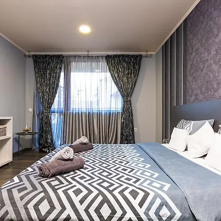 Dufti In Center & Old Town / Kapana *